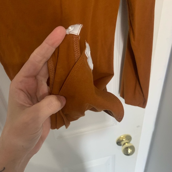 Brown body suit - Picture 2 of 2